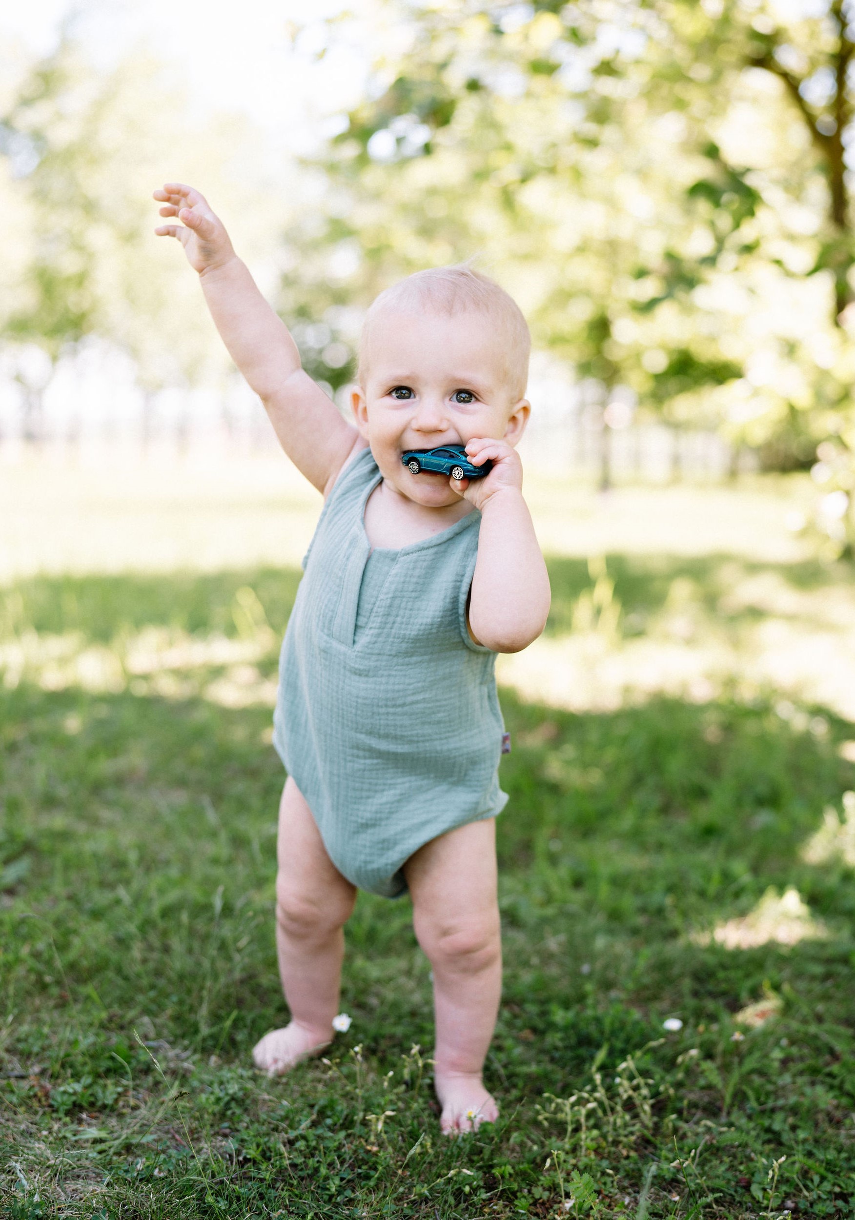 Mušelínové dětské body - OLIVOVÁ