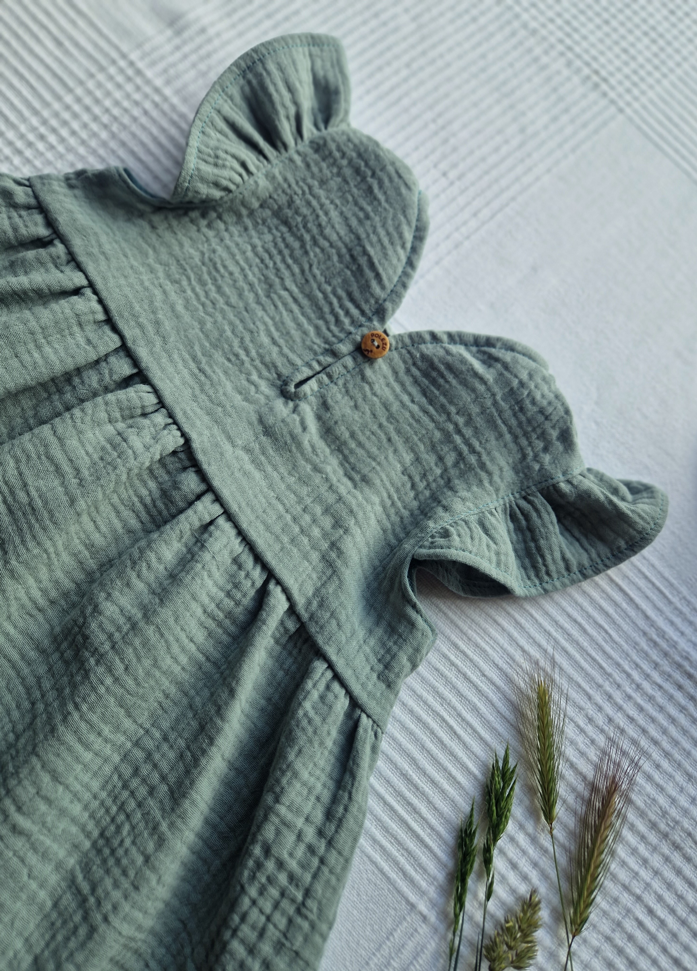 Mušelínové dětské šaty - OLIVOVÁ