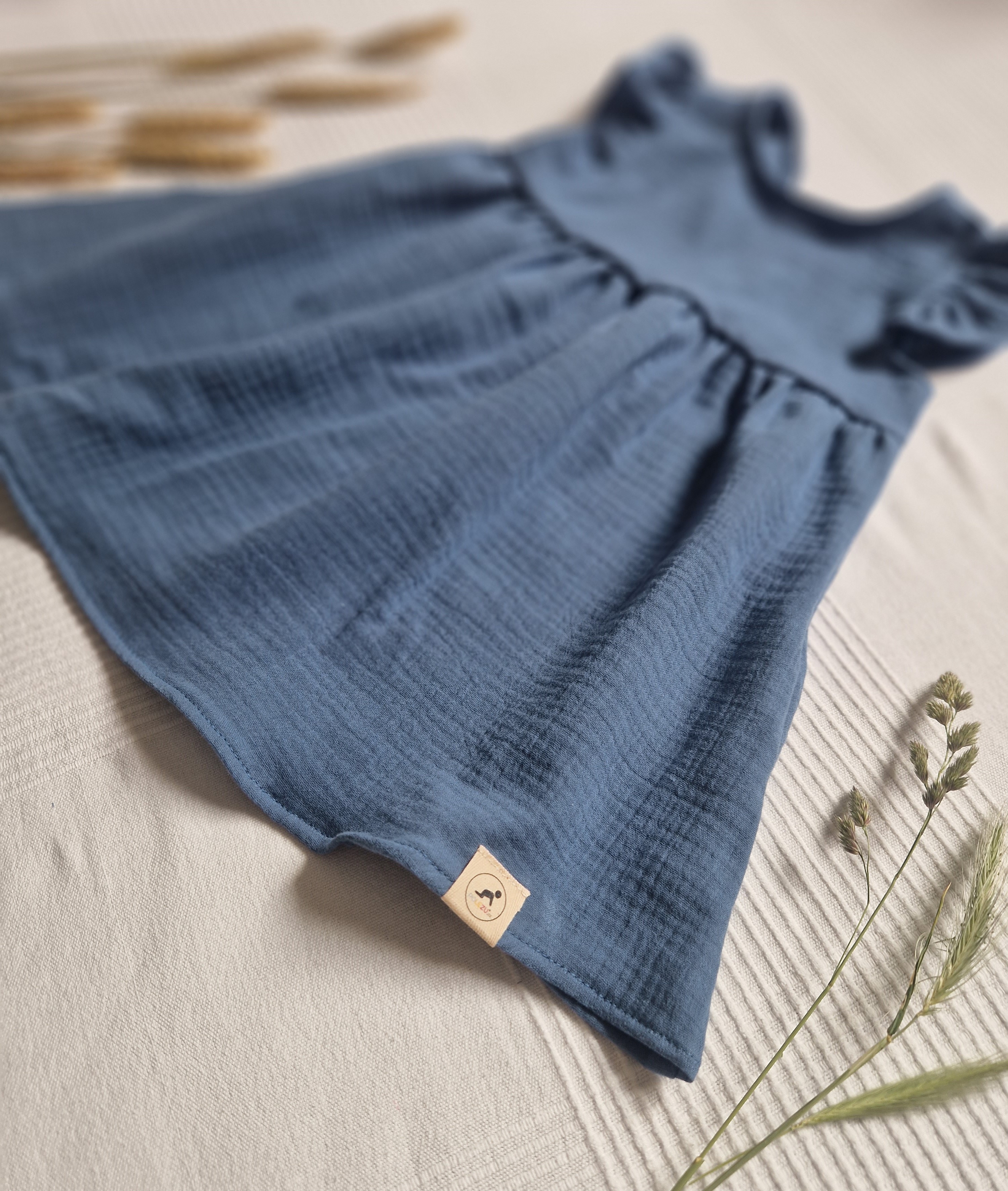 Mušelínové dětské šaty - OCELOVĚ MODRÁ